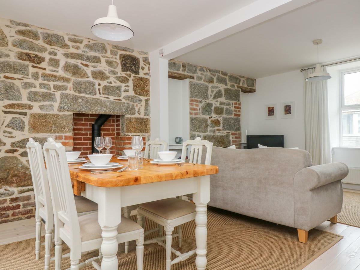 Alice Cottage 펜젠스 외부 사진